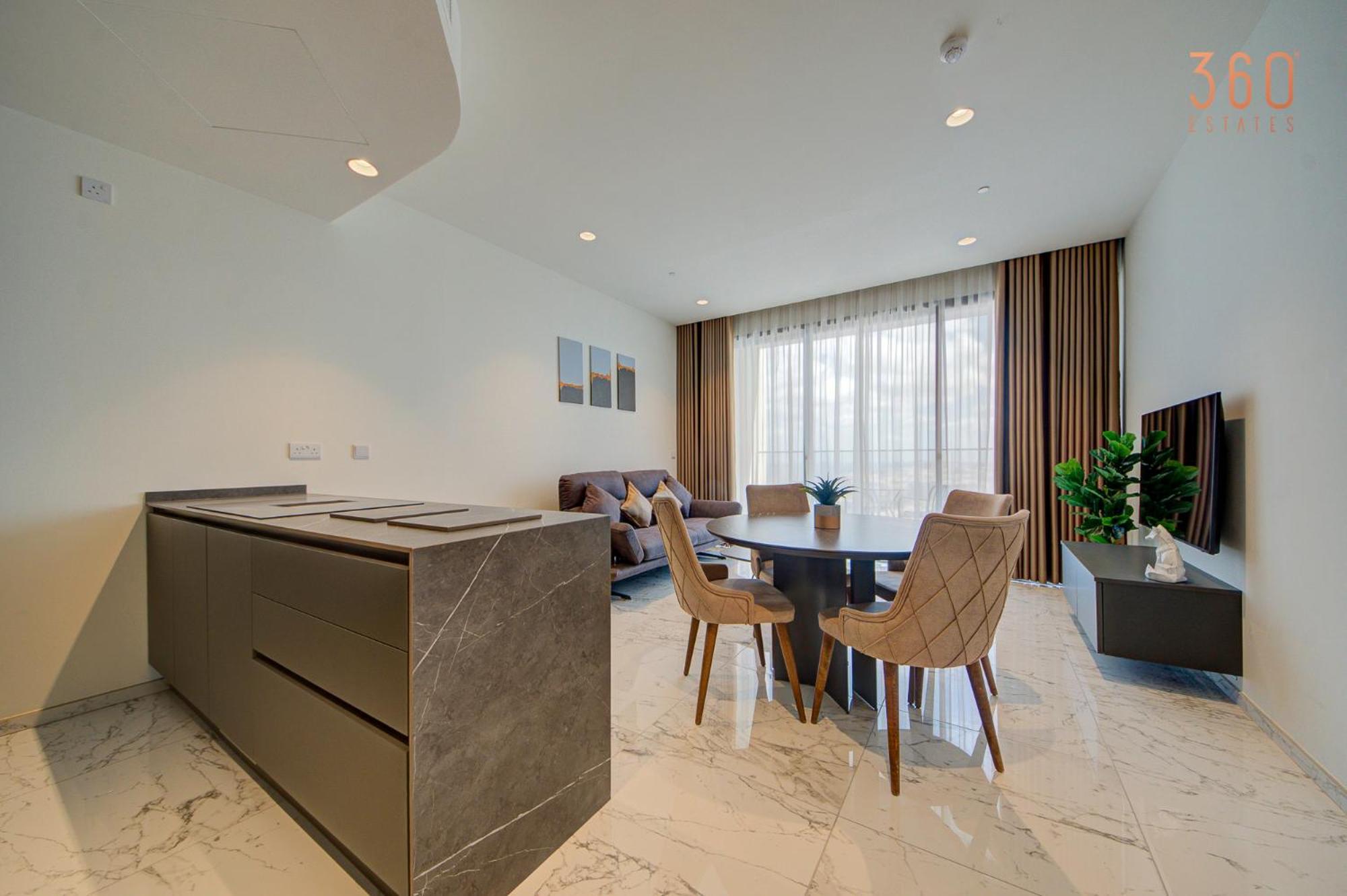 Apartment Exquisite In Mercury Towers By 360 Estates *